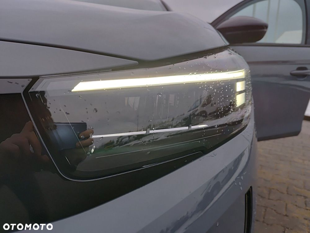 Opel Corsa 1.2 T mHEV GS eDCT - 37