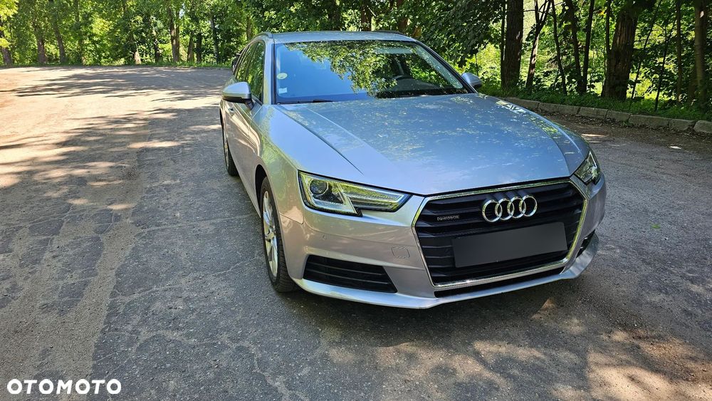 Audi A4 Avant 2.0 TDI Quattro Design S tronic - 6