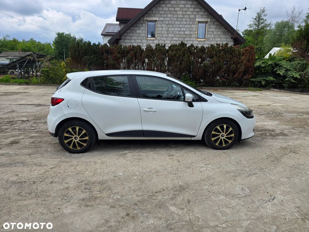 Renault CLIO SOCIETE