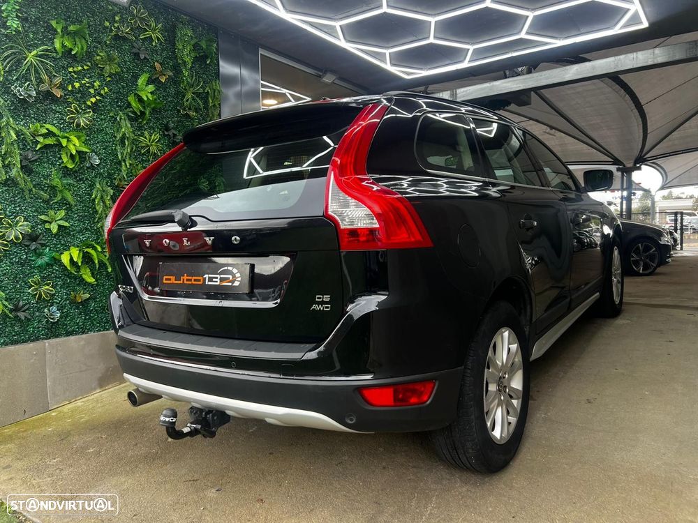 Volvo XC 60 D5 Momentum - 6