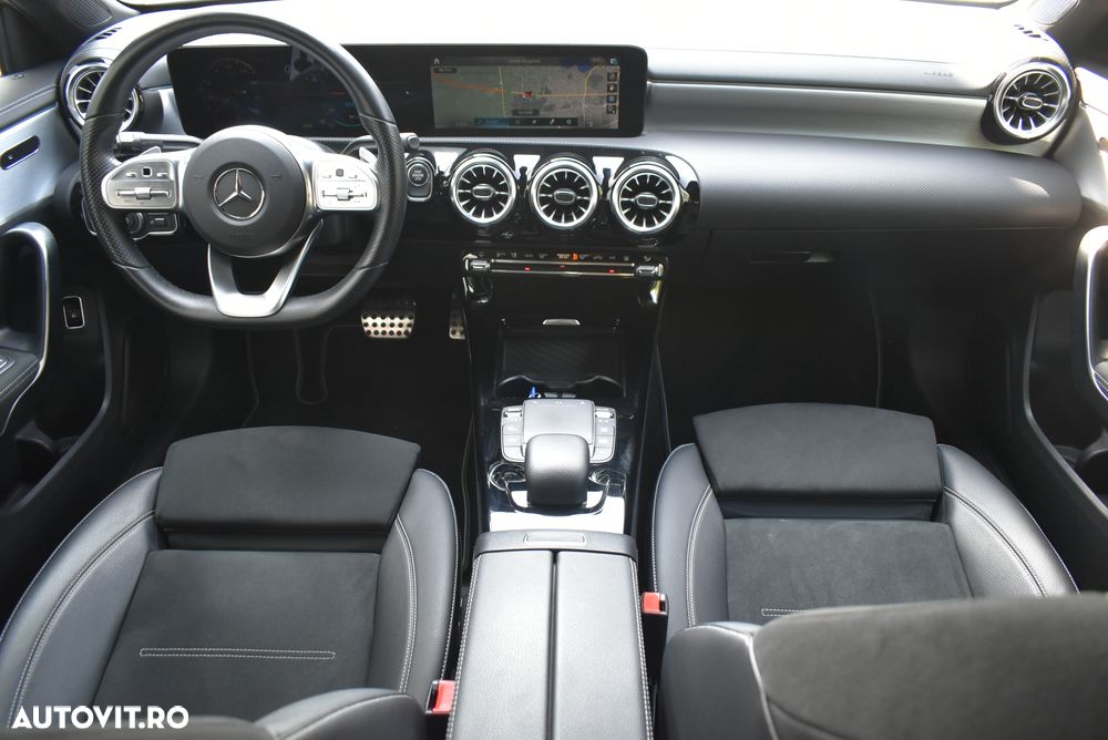 Mercedes-Benz A 250 e 8G-DCT AMG Line - 7