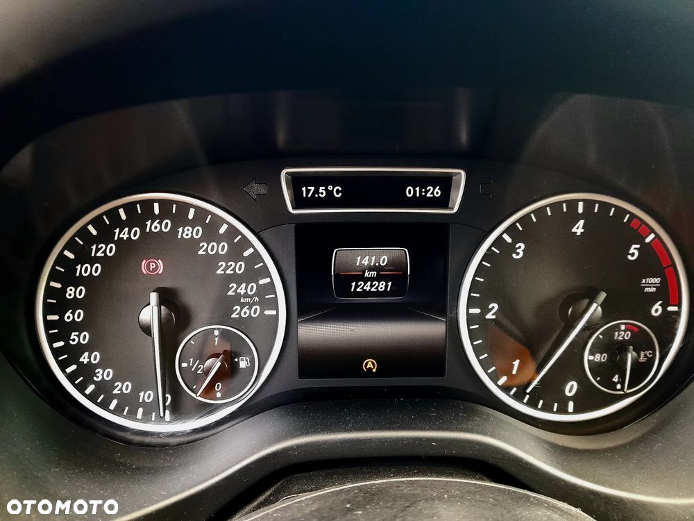 Mercedes-Benz Klasa A 200 CDI AMG Line - 13