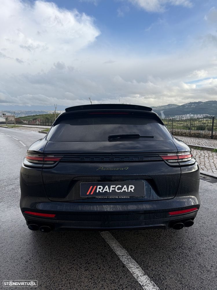 Porsche Panamera Sport Turismo 4 E-Hybrid - 5
