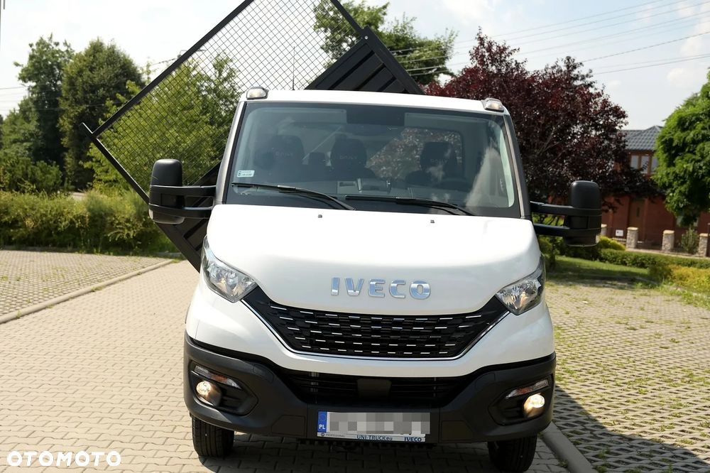 Iveco DAILY/50C18/DMC 3500/TYLKO 47 tyś km PRZEBIEGU!/WYWROTKA 3 STRONNA SKIBICKI 360x210 cm/ 3.0 HPI 180 KM/ SALON POLSKA/ PIERWSZY WŁAŚCICIEL/BEZWYPADKOWY - 12