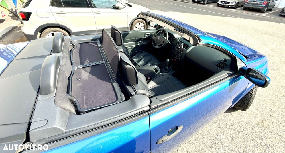Renault Megane II 1.6 Influence - 6