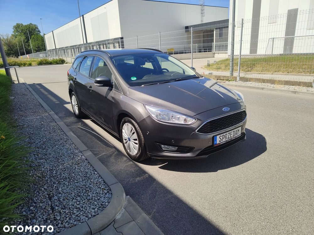 Ford Focus 1.0 EcoBoost Titanium - 2