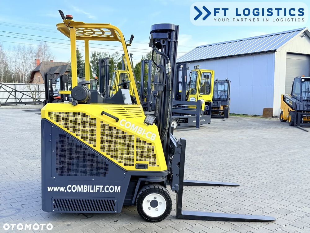 Combilift WÓZEK CZTEROKIERUNKOWY - WIELOKIERUNKOWY | COMBILIFT CB3000 | GAS | TRIPLEX 4900MM | WOLNY SKOK | POZYCJONER WIDEŁ | PRZESUW WIDEŁ | STAN IDEALNY | Szeroka oferta wózków czterokierunkowych i bocznych, dopasowanych do różnorodnych potrzeb i zastosowań - 6