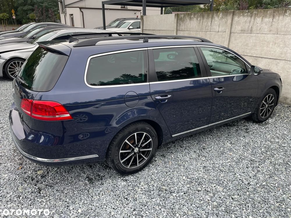 Volkswagen Passat - 9