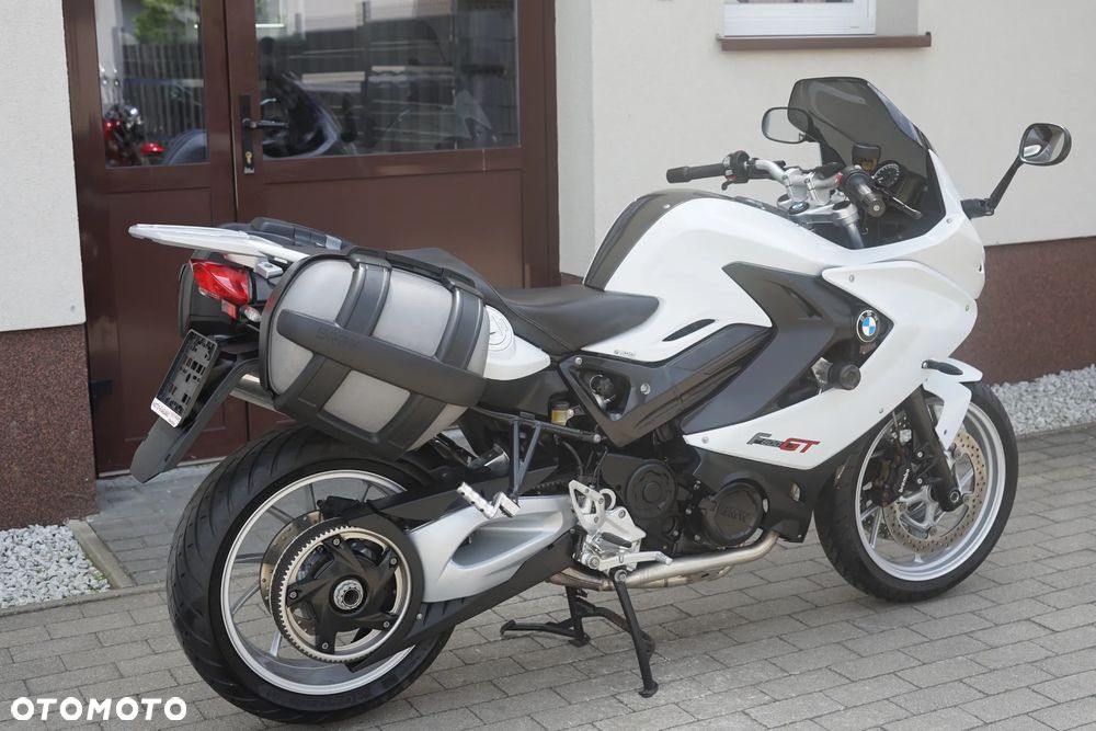 BMW F - 4