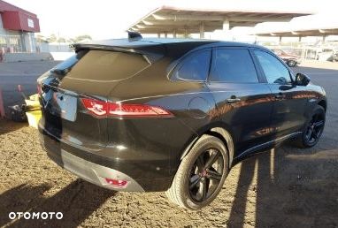 Jaguar F-Pace D200 AWD R-Dynamic Black - 5