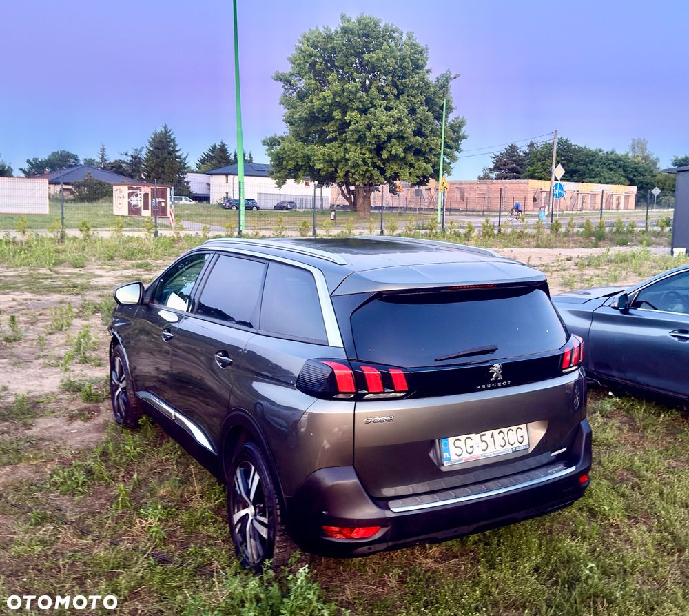 Peugeot 5008 - 3