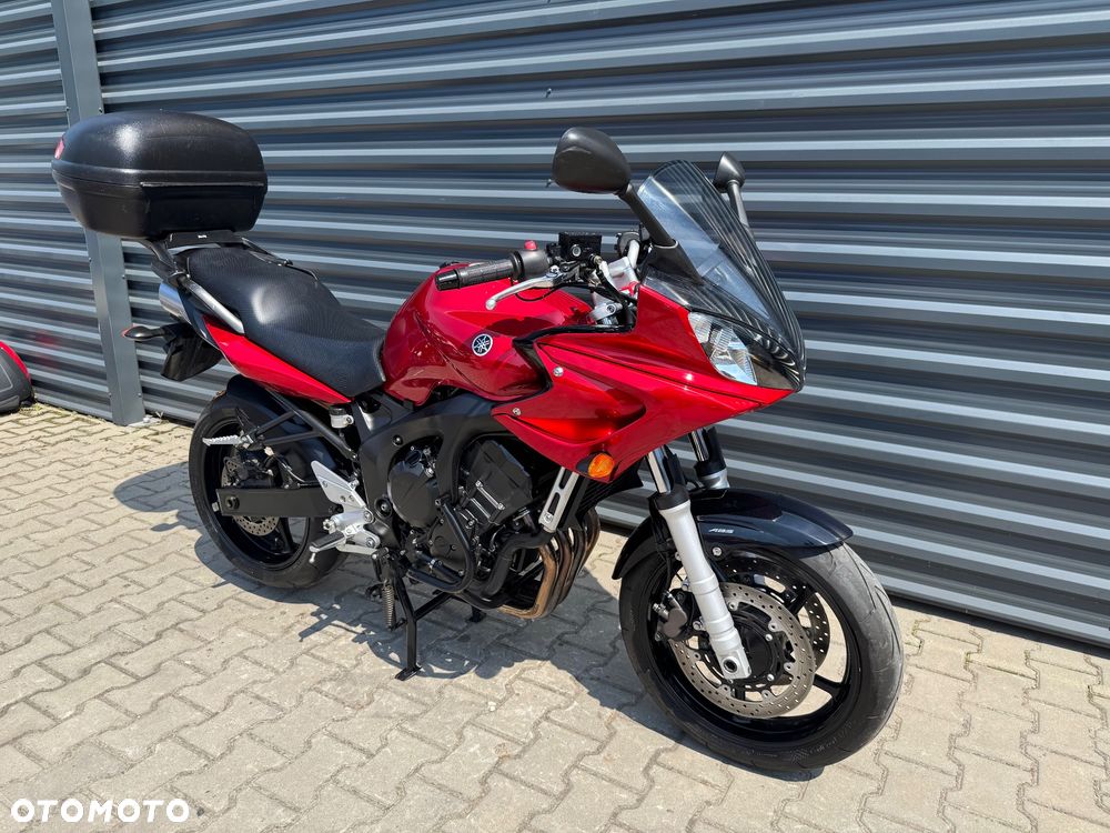 Yamaha FZ6