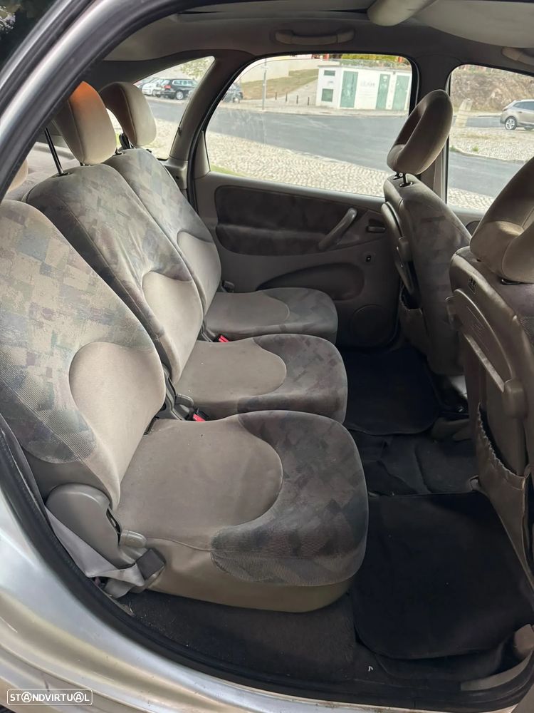 Citroën Xsara Picasso 1.6 Premier - 5