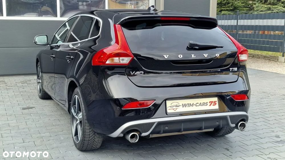 Volvo V40 T3 Geartronic RDesign - 12
