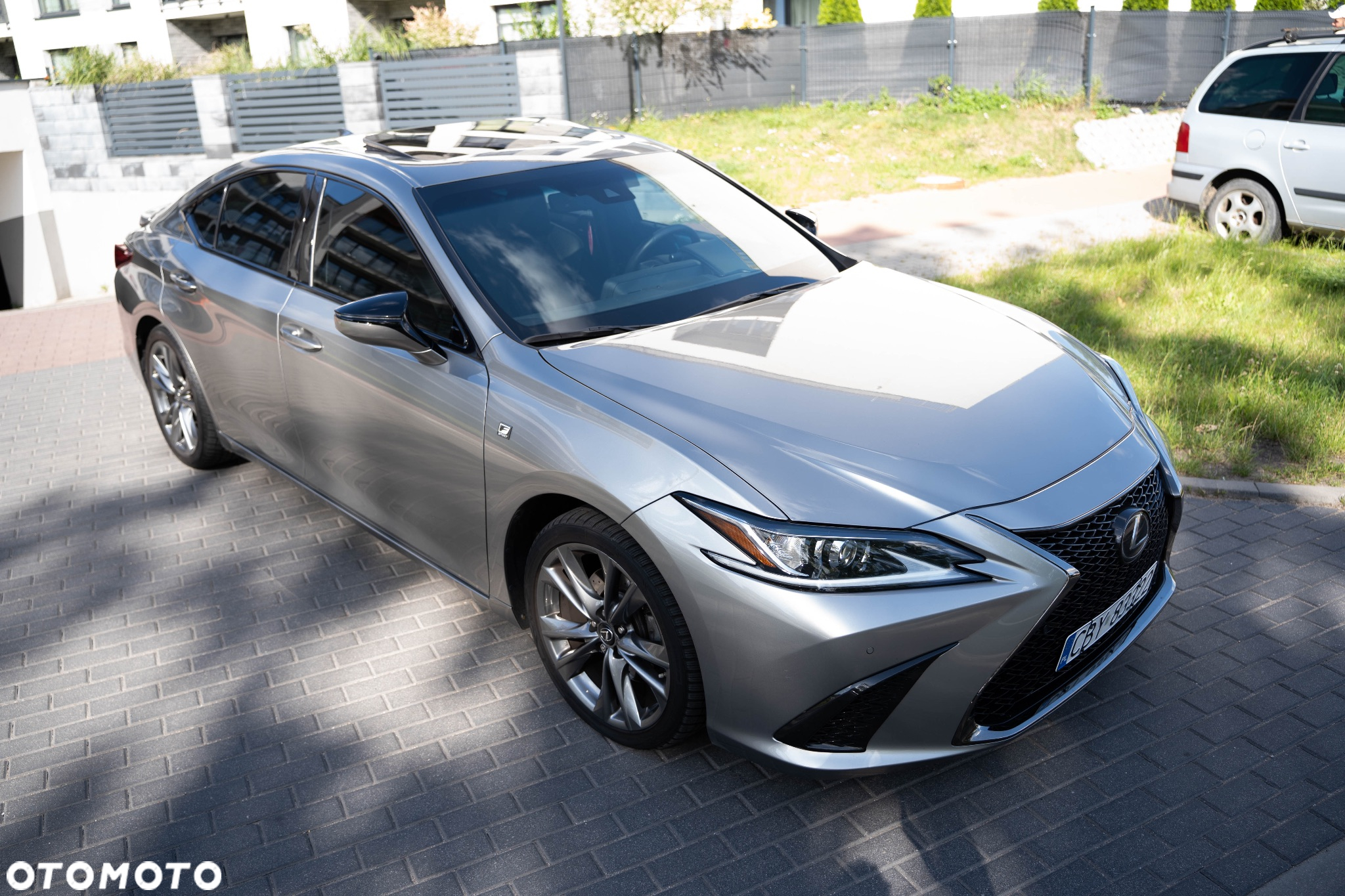 Lexus ES - 8