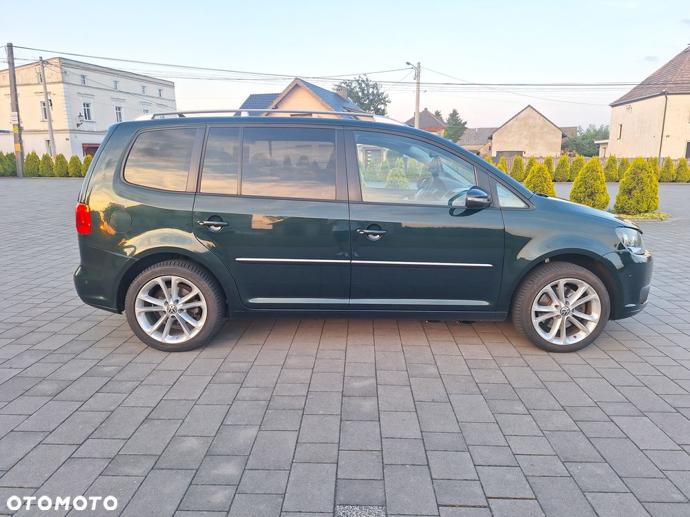 Volkswagen Touran 2.0 TDI DPF DSG Highline - 3