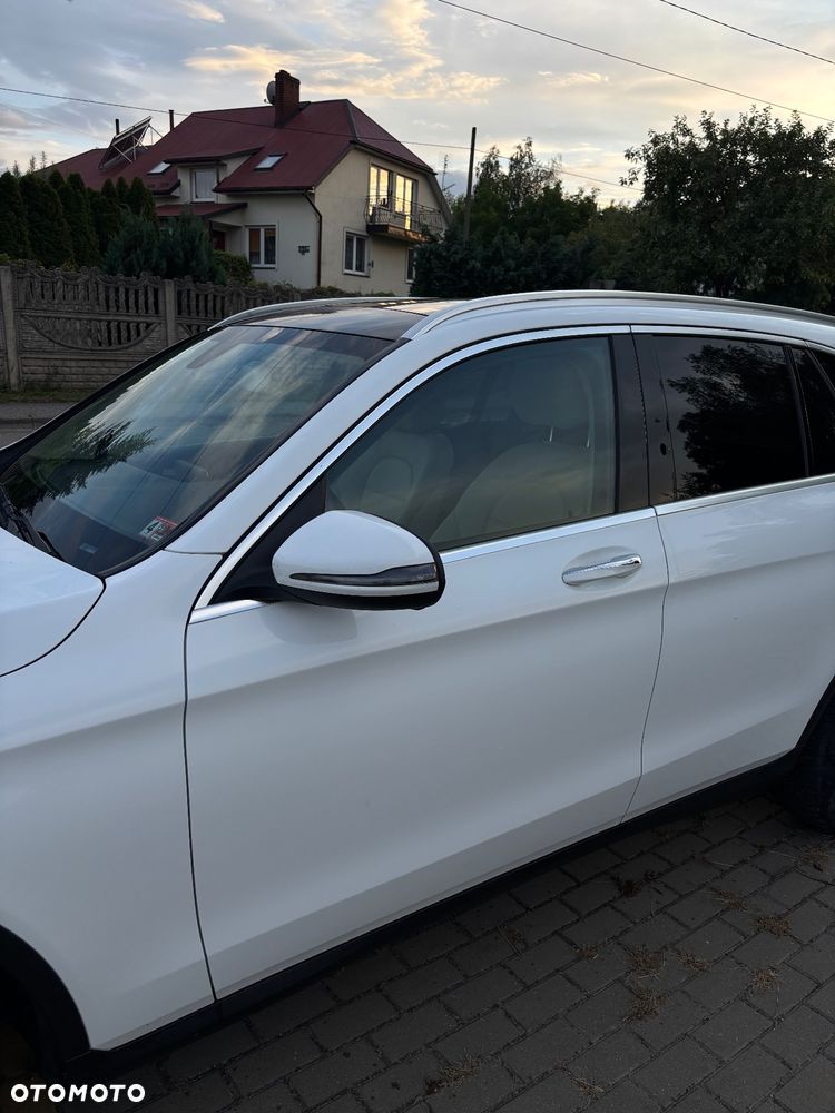 Mercedes-Benz GLC - 5