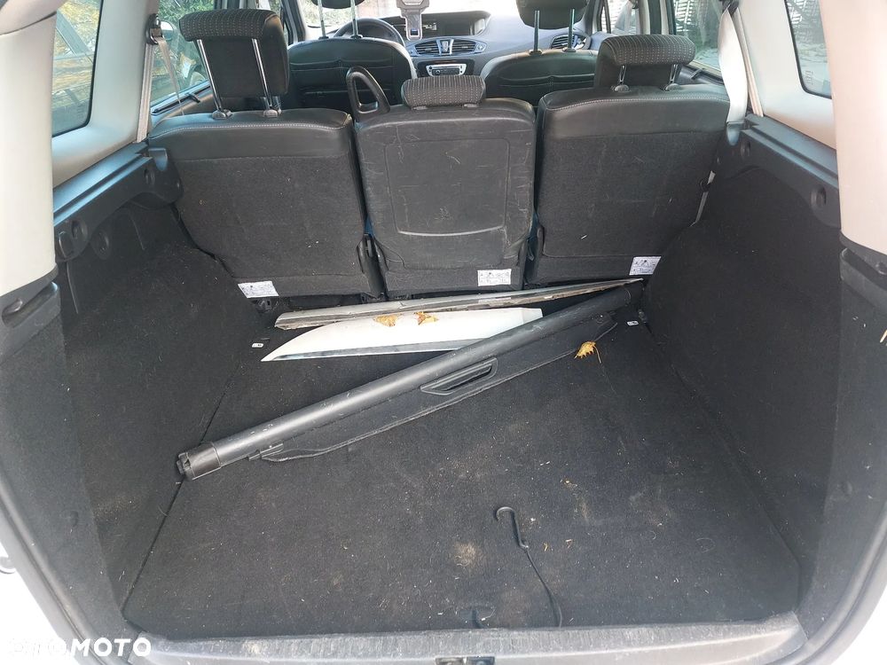 Renault Grand Scenic ENERGY dCi 130 BOSE EDITION - 11