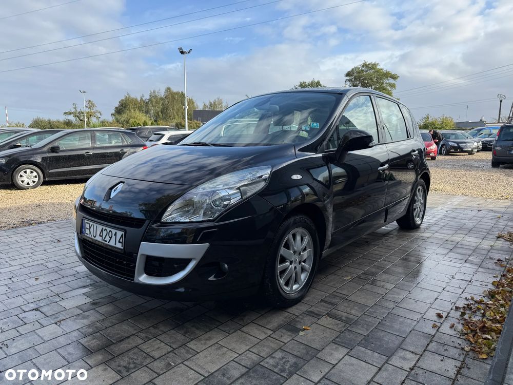 Renault Scenic 2.0 16V Privilege - 9
