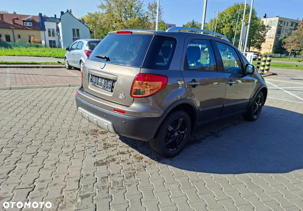 Fiat Sedici - 7