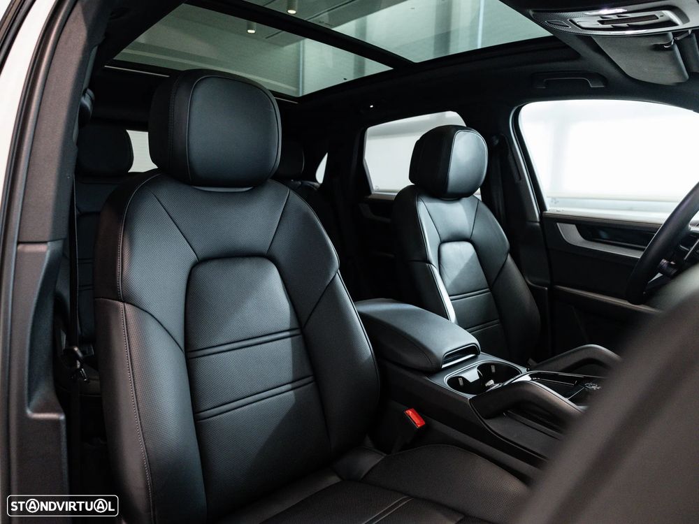 Porsche Cayenne E-Hybrid Tiptronic S - 43