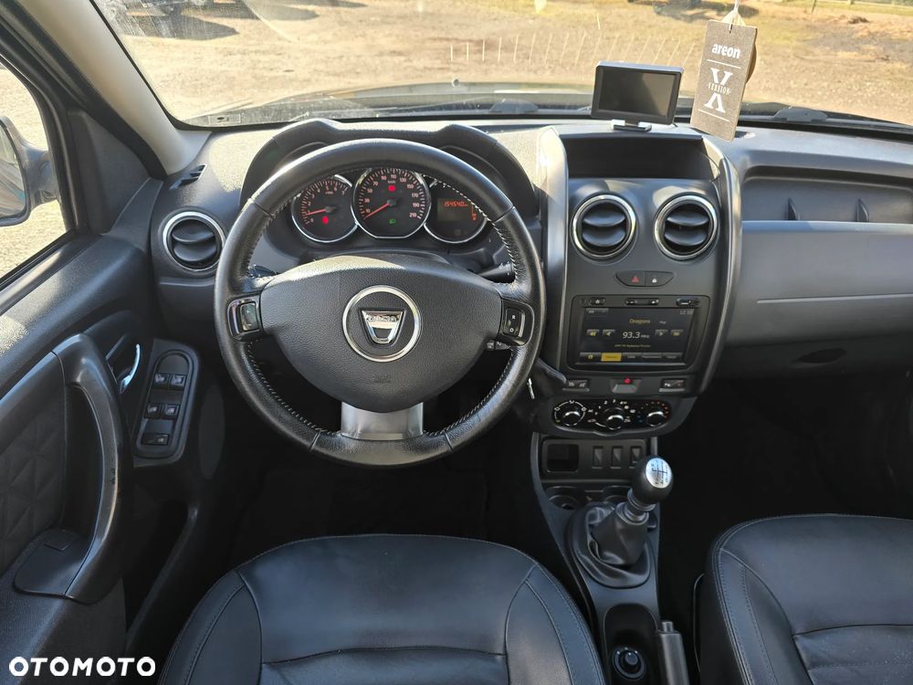 Dacia Duster TCe 125 4x2 Blackshadow - 3