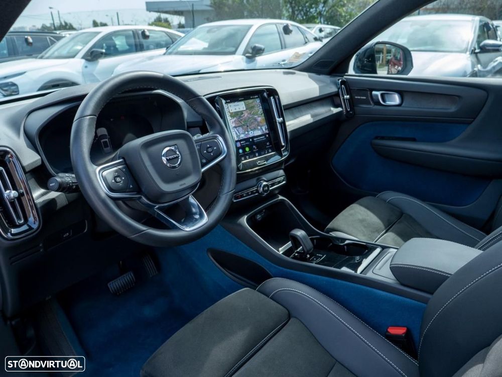 Volvo XC 40 Recharge Ultimate — fotografia 26