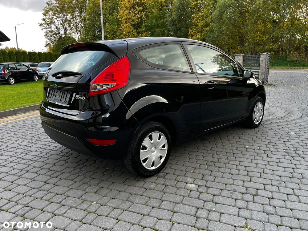 Ford Fiesta - 3