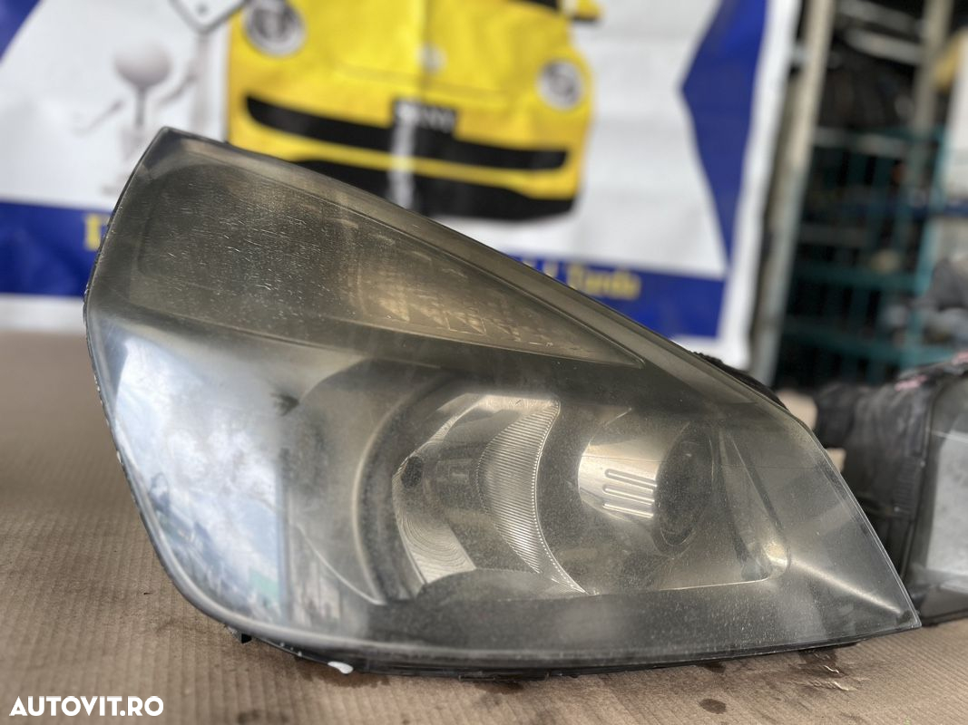 Faruri Renault Espace 4 - 4