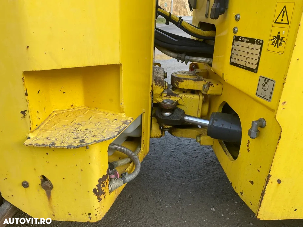 Bomag BW120AD-5 - 14