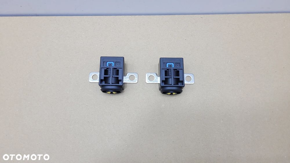 BEZPIECZNIK PIROTECHNICZNY MERCEDES C E VITO GLE GLS GLK GL ML TESLA 3 X - 2