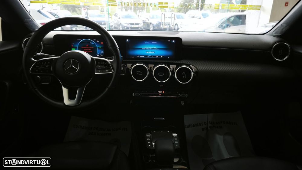 Mercedes-Benz CLA 250 - 11