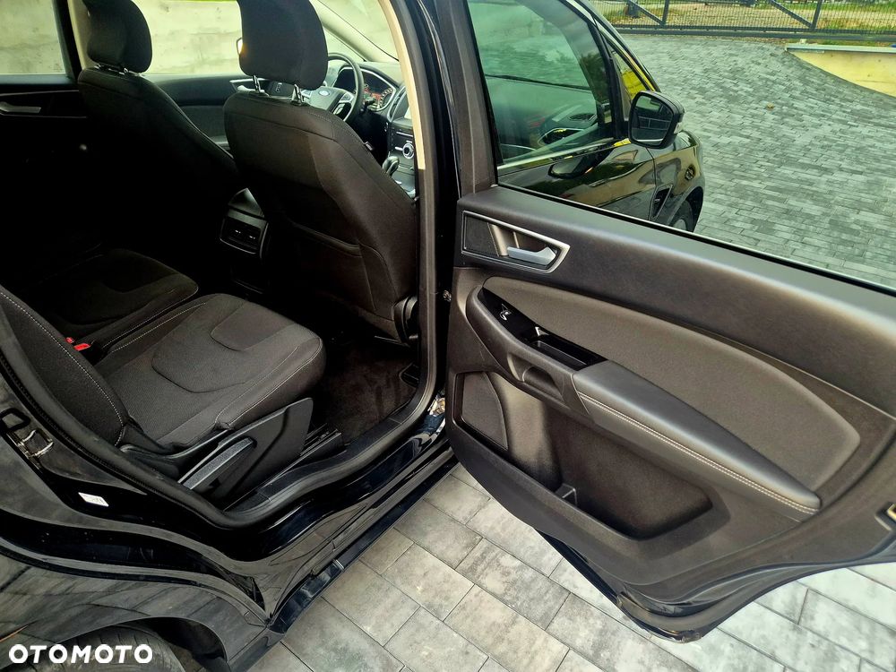 Ford S-Max - 20
