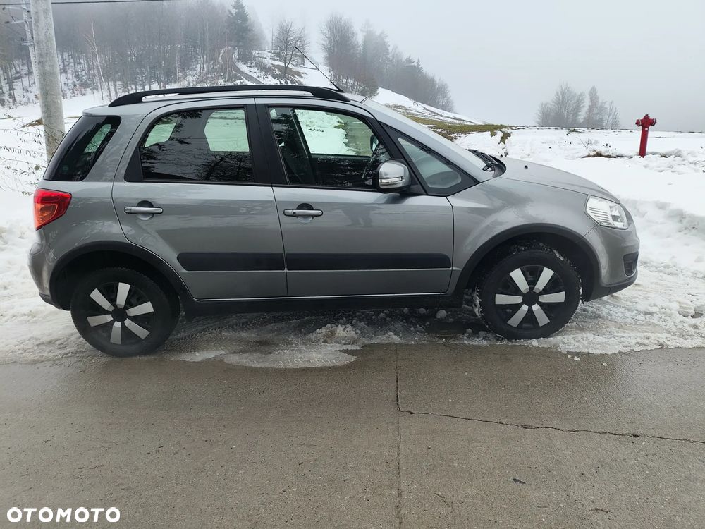 Suzuki SX4 1.6 Premium 4WD - 3