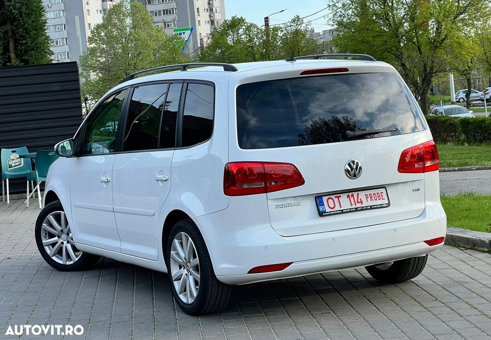 Volkswagen Touran 1.6 TDI DPF BlueMotion Technology Highline - 5