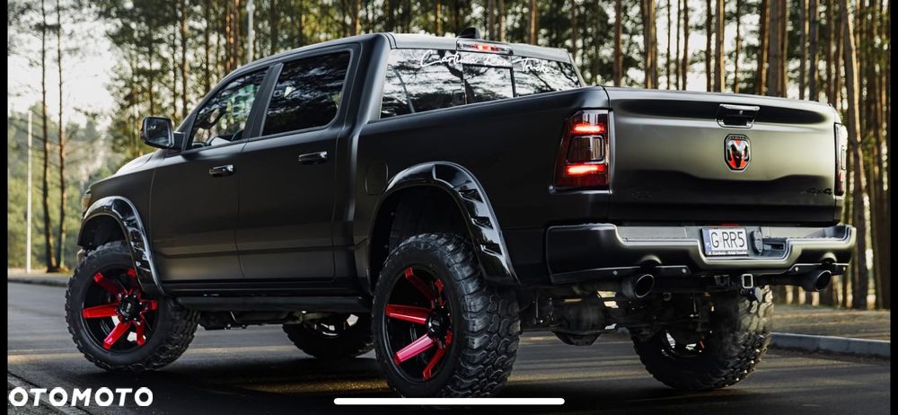 Dodge RAM 5.7 4x4 - 6