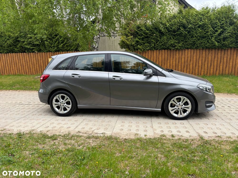 Mercedes-Benz Klasa B 200 7G-DCT - 2
