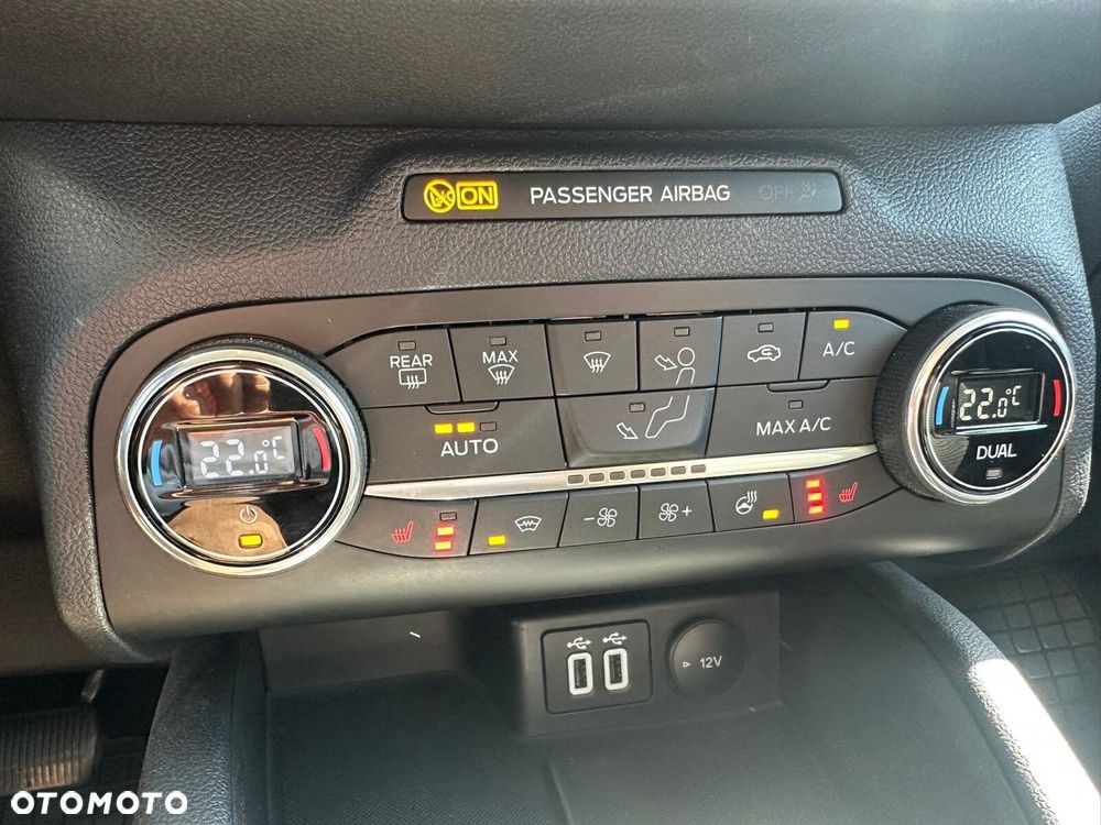 Ford Kuga 2.5 FHEV FWD Titanium eCVT - 21