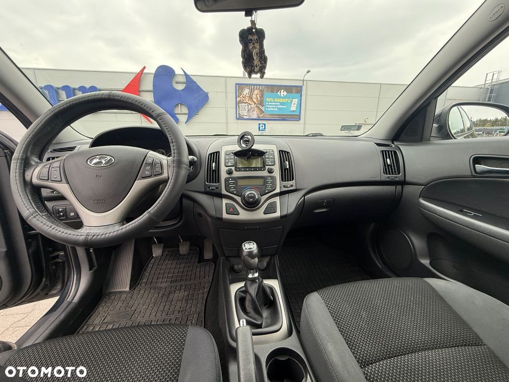 Hyundai i30 i30cw 1.4 blue Comfort - 16