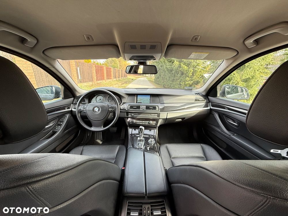 BMW Seria 5 520d Modern Line - 18
