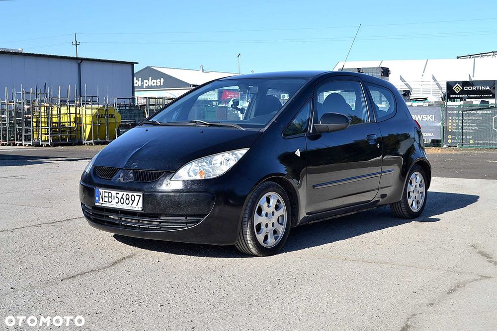 Mitsubishi Colt - 3