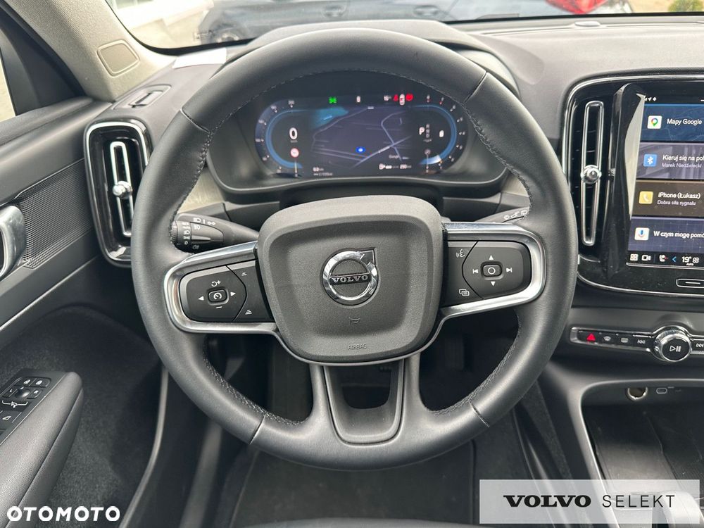 Volvo XC 40 - 23
