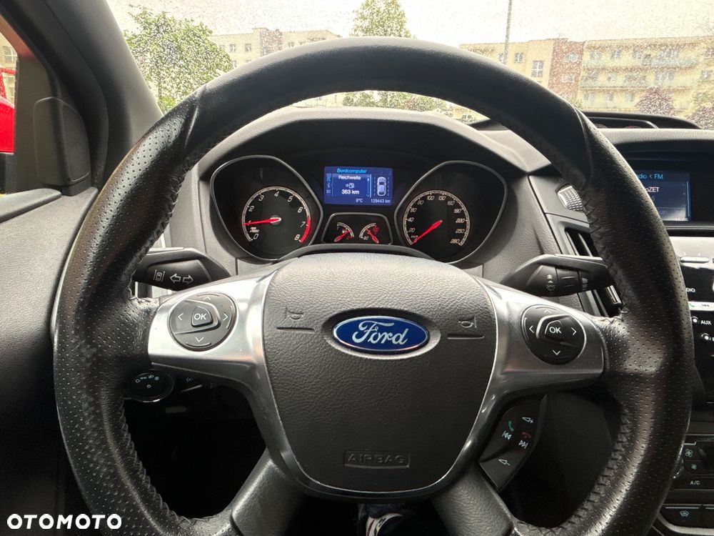 Ford Focus 2.0 EcoBoost ST mit Leder-Sport-Paket - 39