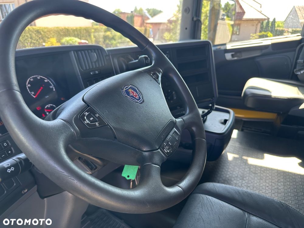 Scania R440 6x2  E-5. BDF - 6