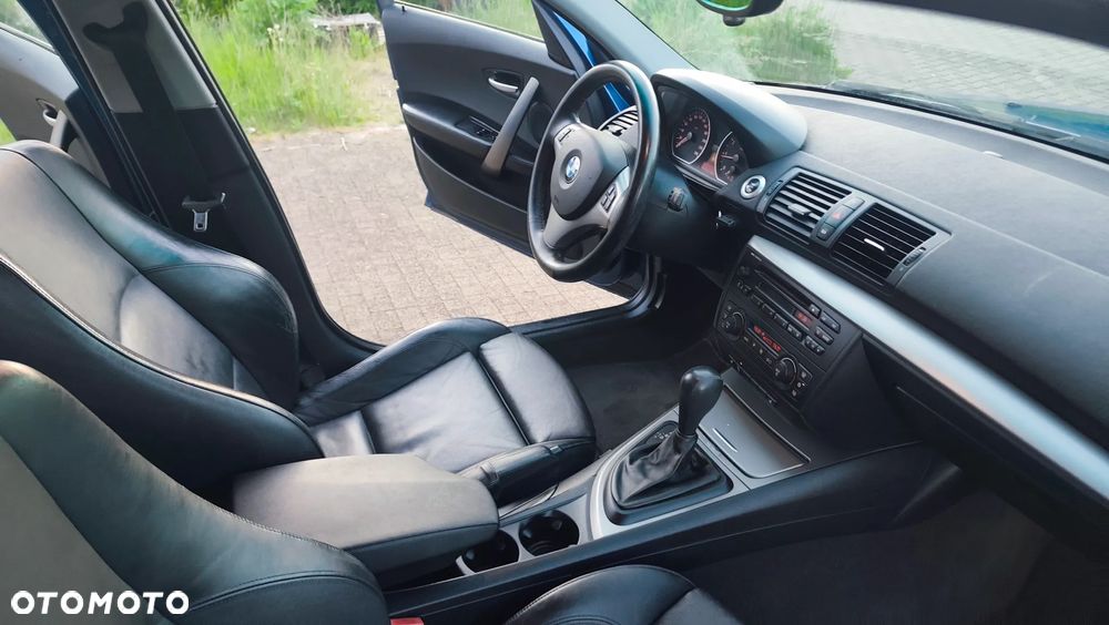 BMW Seria 1 - 38