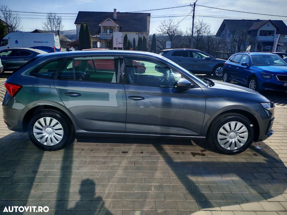 Skoda Scala 1.0 TSI Essence - 4