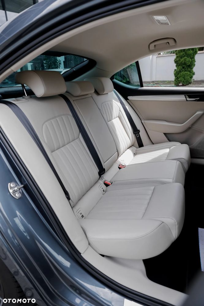 Skoda Superb 2.0 TSI 4x4 L&K DSG - 15