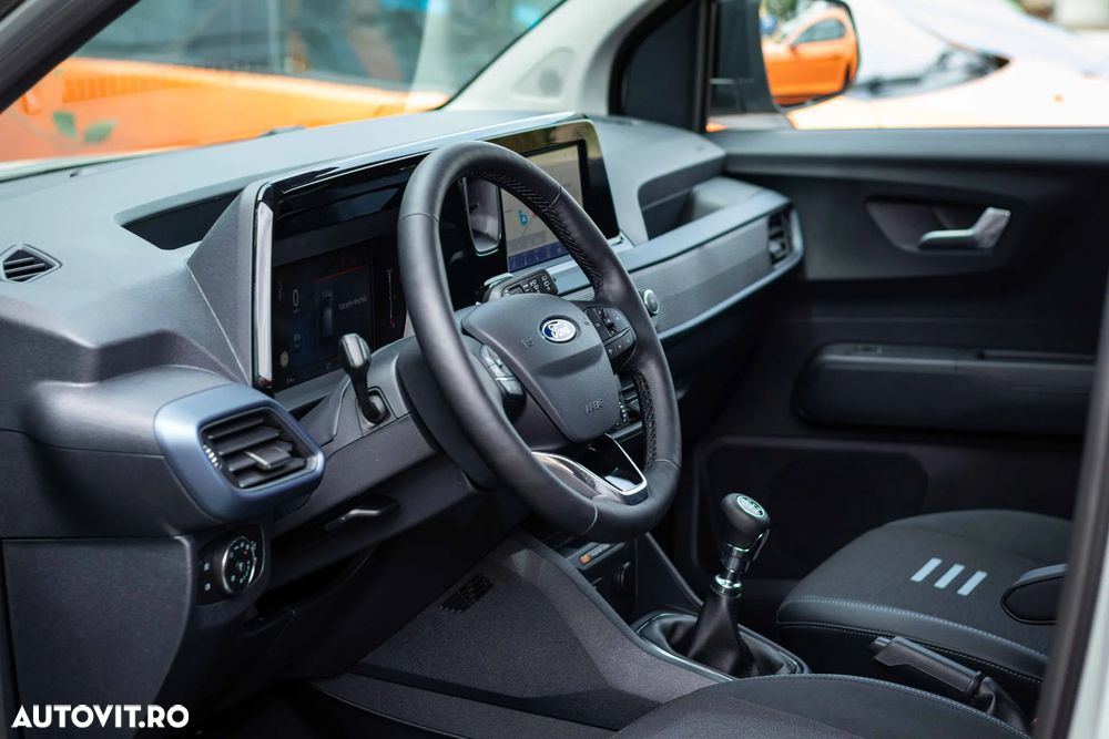 FORD Tourneo Courier 2024 — imagine 9