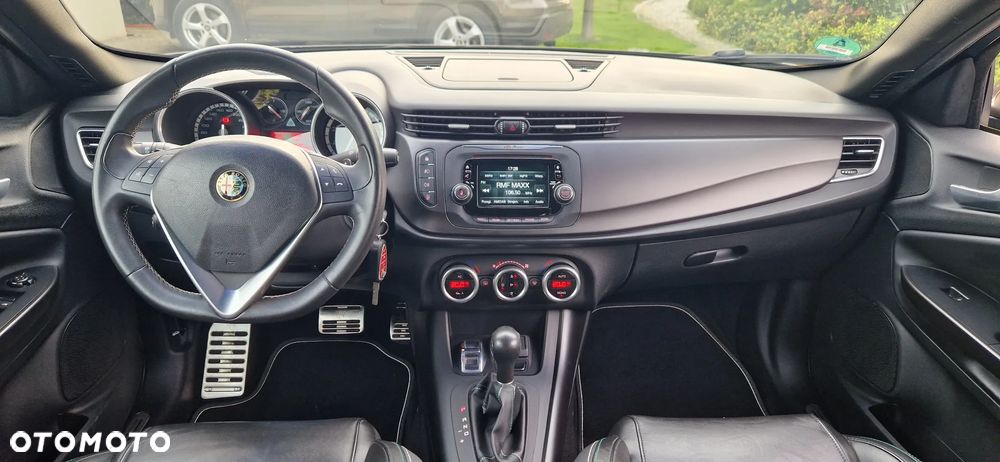 Alfa Romeo Giulietta 1750 TBi Veloce S TCT - 19