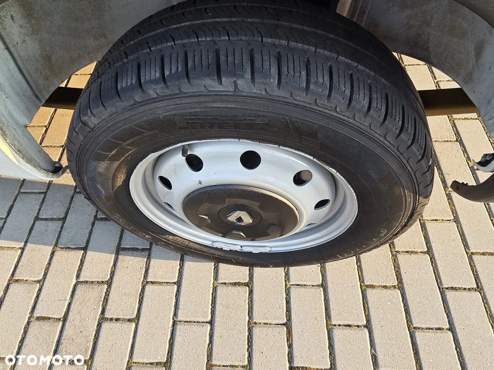 Renault MASTER L2H2 2.5DCI KLIMA ORYGINAŁ ZADBANY - 15